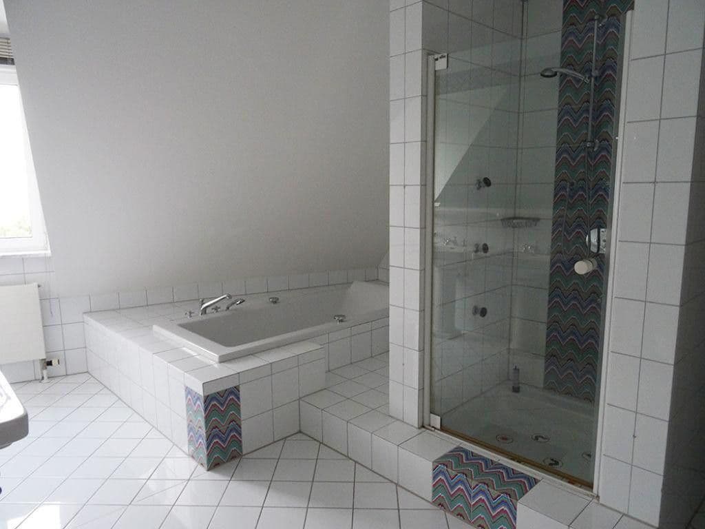 5 bedroom with open-plan kitchen flat to rent, 271 m², Coburg, Bavaria 5 bedroom with open-plan kitchen flat to rent, 271 m², Coburg, Bavaria