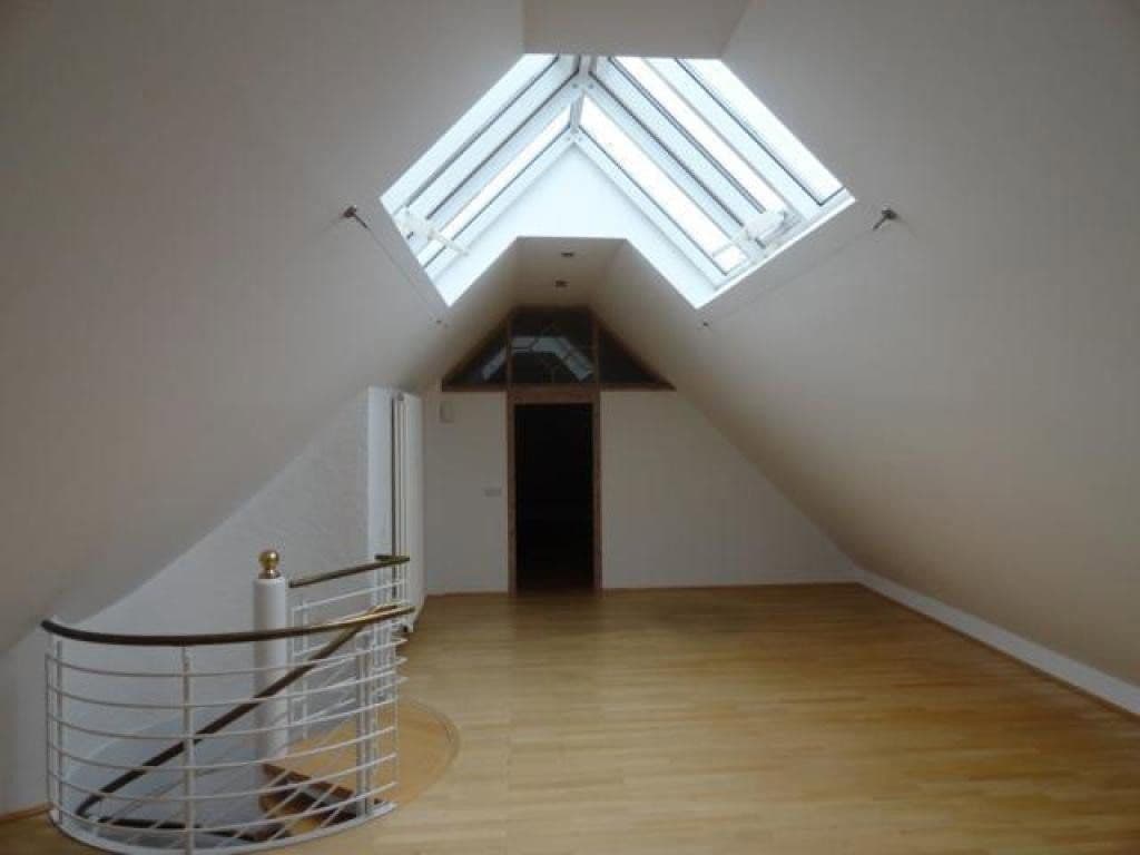 5 bedroom with open-plan kitchen flat to rent, 271 m², Coburg, Bavaria 5 bedroom with open-plan kitchen flat to rent, 271 m², Coburg, Bavaria