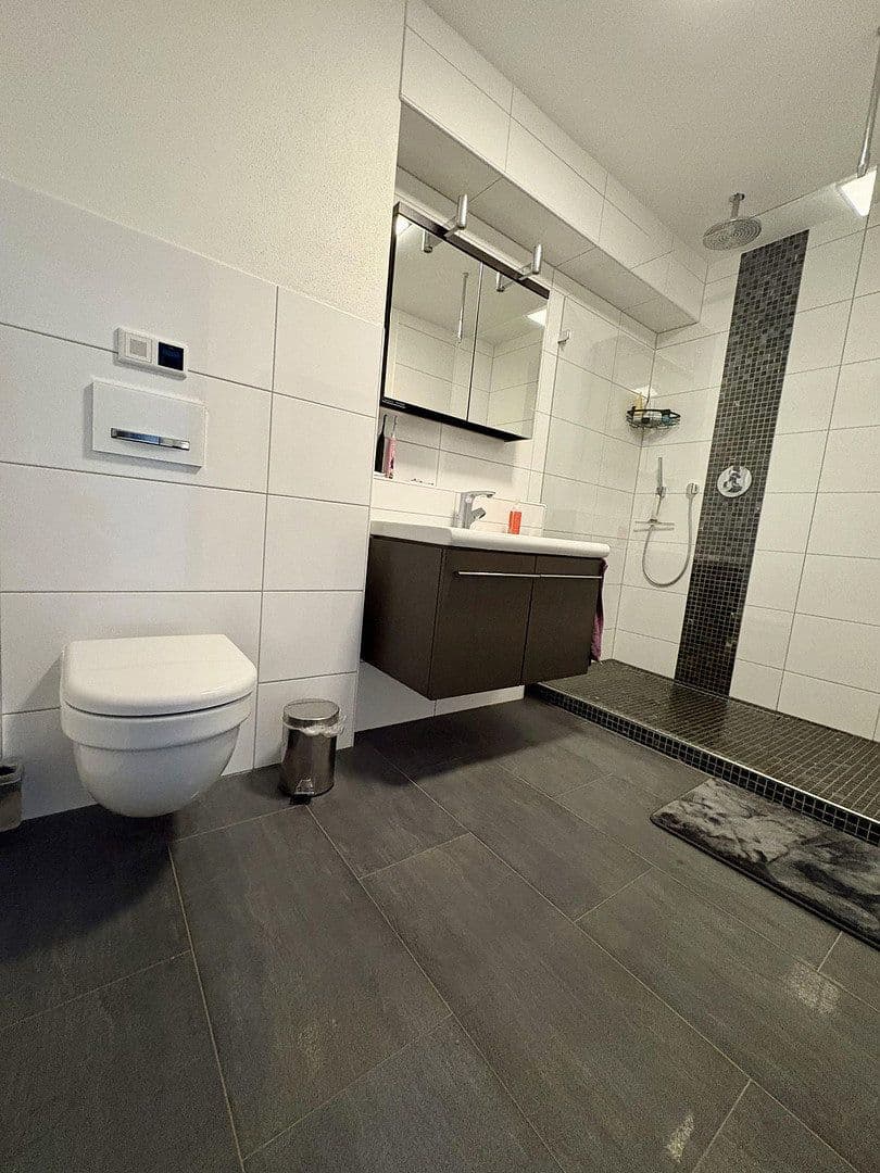 3 bedroom with open-plan kitchen flat for sale, 111 m², Niedernhausen, Hesse 3 bedroom with open-plan kitchen flat for sale, 111 m², Niedernhausen, Hesse