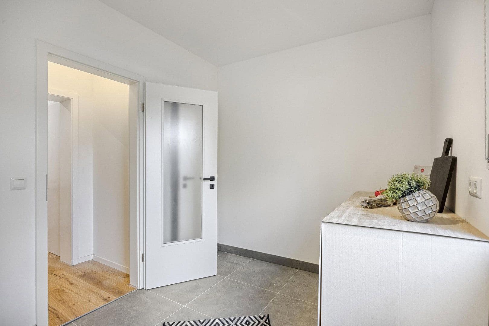 3 bedroom flat for sale, 84 m², Meerbusch, North Rhine-Westphalia 3 bedroom flat for sale, 84 m², Meerbusch, North Rhine-Westphalia