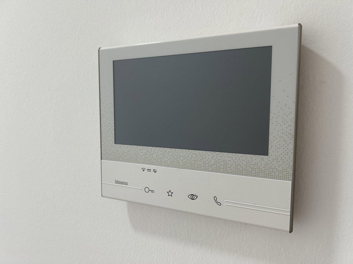 3 bedroom flat to rent, 108 m², Scheckertstrasse 2, Zell am Main, Bavaria 3 bedroom flat to rent, 108 m², Scheckertstrasse 2, Zell am Main, Bavaria