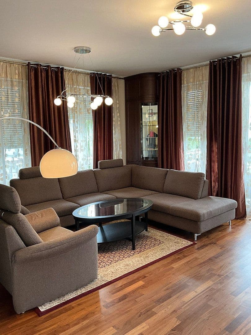 4 bedroom flat to rent, 135 m², Berlin, Berlin 4 bedroom flat to rent, 135 m², Berlin, Berlin