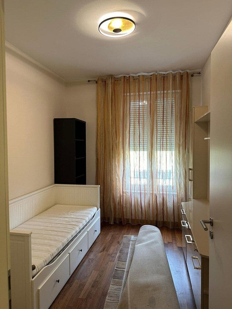 4 bedroom flat to rent, 135 m², Berlin, Berlin 4 bedroom flat to rent, 135 m², Berlin, Berlin