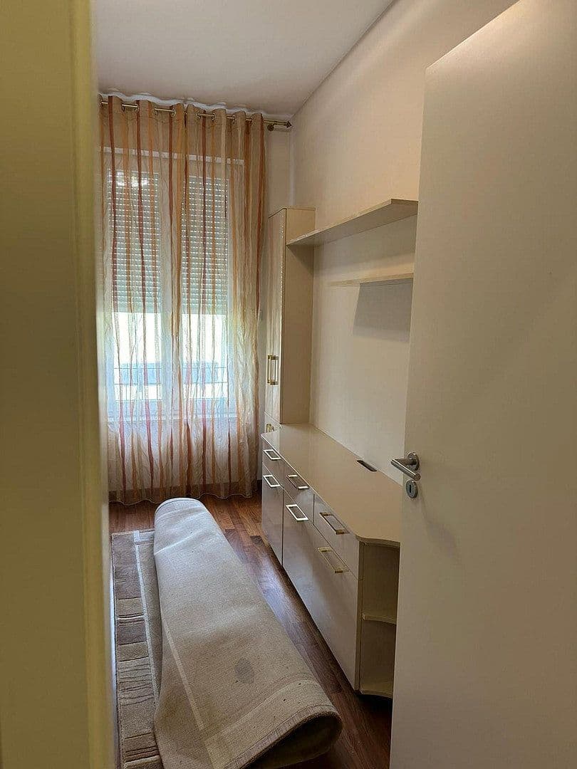 4 bedroom flat to rent, 135 m², Berlin, Berlin 4 bedroom flat to rent, 135 m², Berlin, Berlin