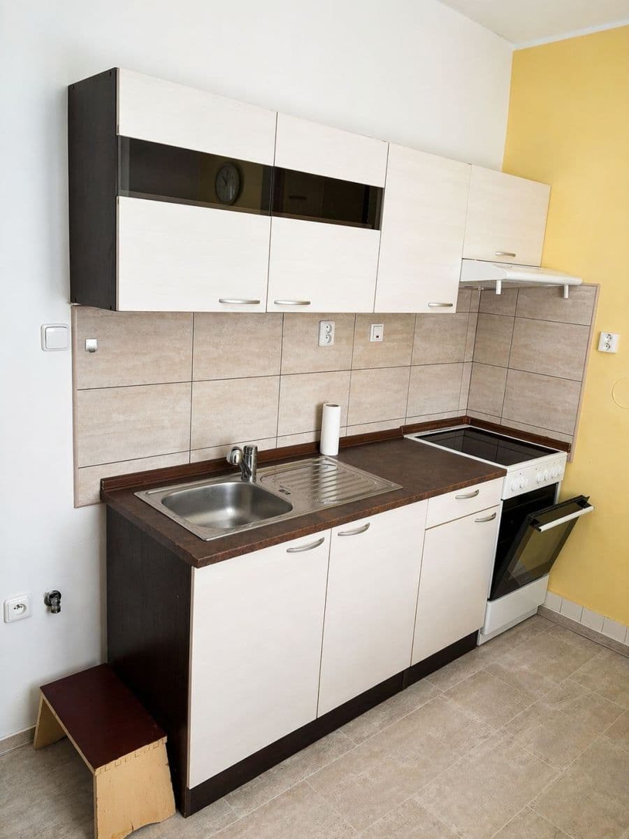 2 bedroom flat for sale, 49 m², Družstevní, Týnec nad Sázavou, Středočeský Region 2 bedroom flat for sale, 49 m², Družstevní, Týnec nad Sázavou, Středočeský Region