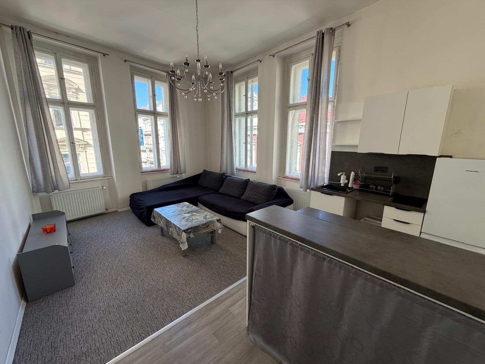 1 bedroom with open-plan kitchen flat to rent, 49 m², Sokolská, Prague, Prague 1 bedroom with open-plan kitchen flat to rent, 49 m², Sokolská, Prague, Prague