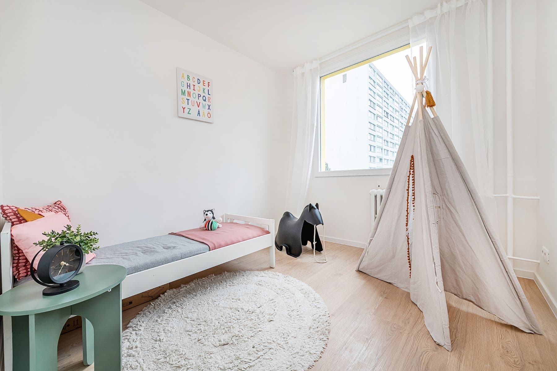 4 bedroom with open-plan kitchen flat for sale, 91 m², Branická, Prague, Prague 4 bedroom with open-plan kitchen flat for sale, 91 m², Branická, Prague, Prague