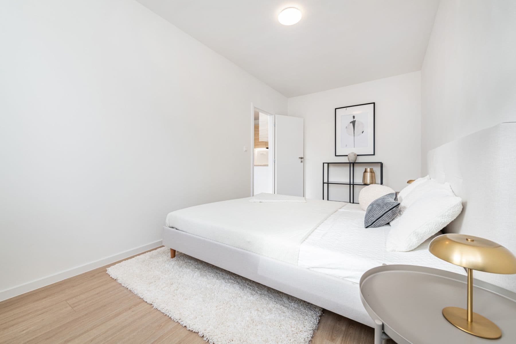 4 bedroom with open-plan kitchen flat for sale, 91 m², Branická, Prague, Prague 4 bedroom with open-plan kitchen flat for sale, 91 m², Branická, Prague, Prague