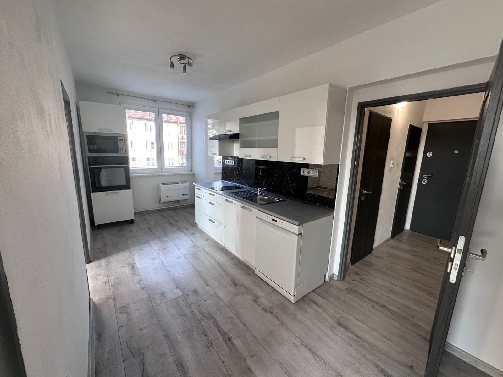 3 bedroom flat to rent, 55 m², Na Návozech, Chýnov, Jihočeský Region 3 bedroom flat to rent, 55 m², Na Návozech, Chýnov, Jihočeský Region