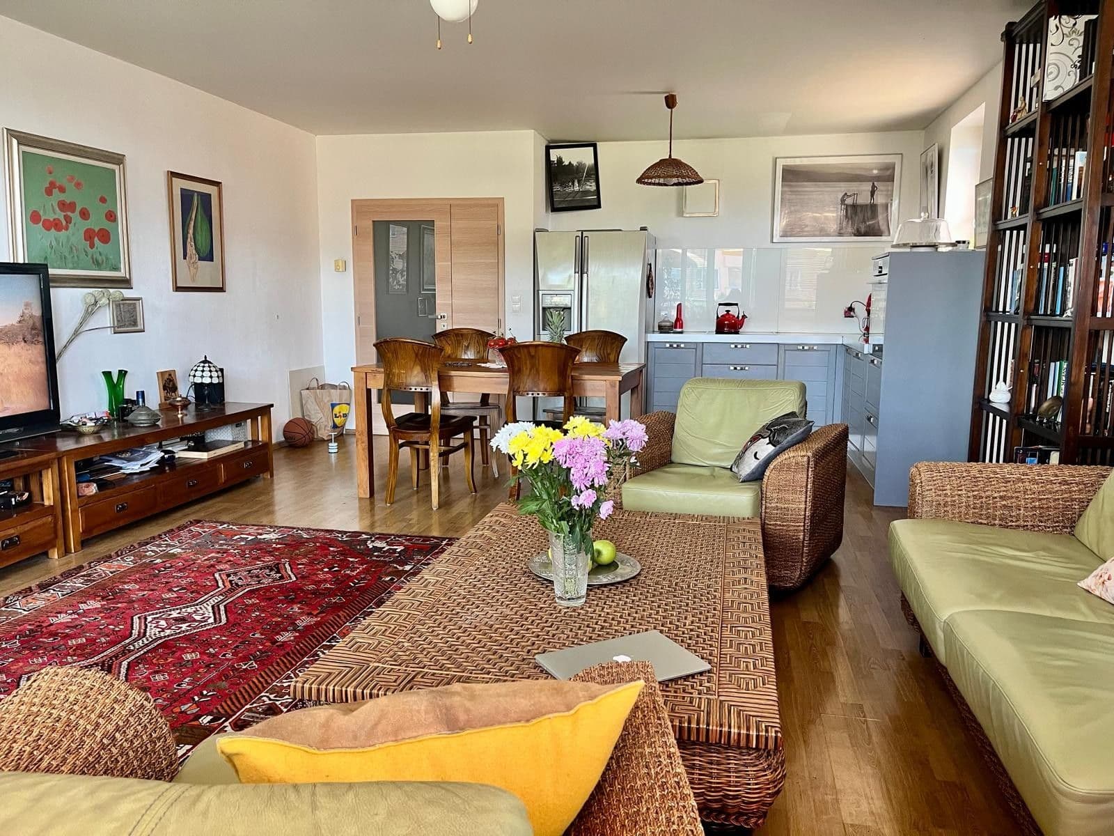 3 bedroom with open-plan kitchen flat for sale, 99 m², Symfonická, Prague, Prague 3 bedroom with open-plan kitchen flat for sale, 99 m², Symfonická, Prague, Prague