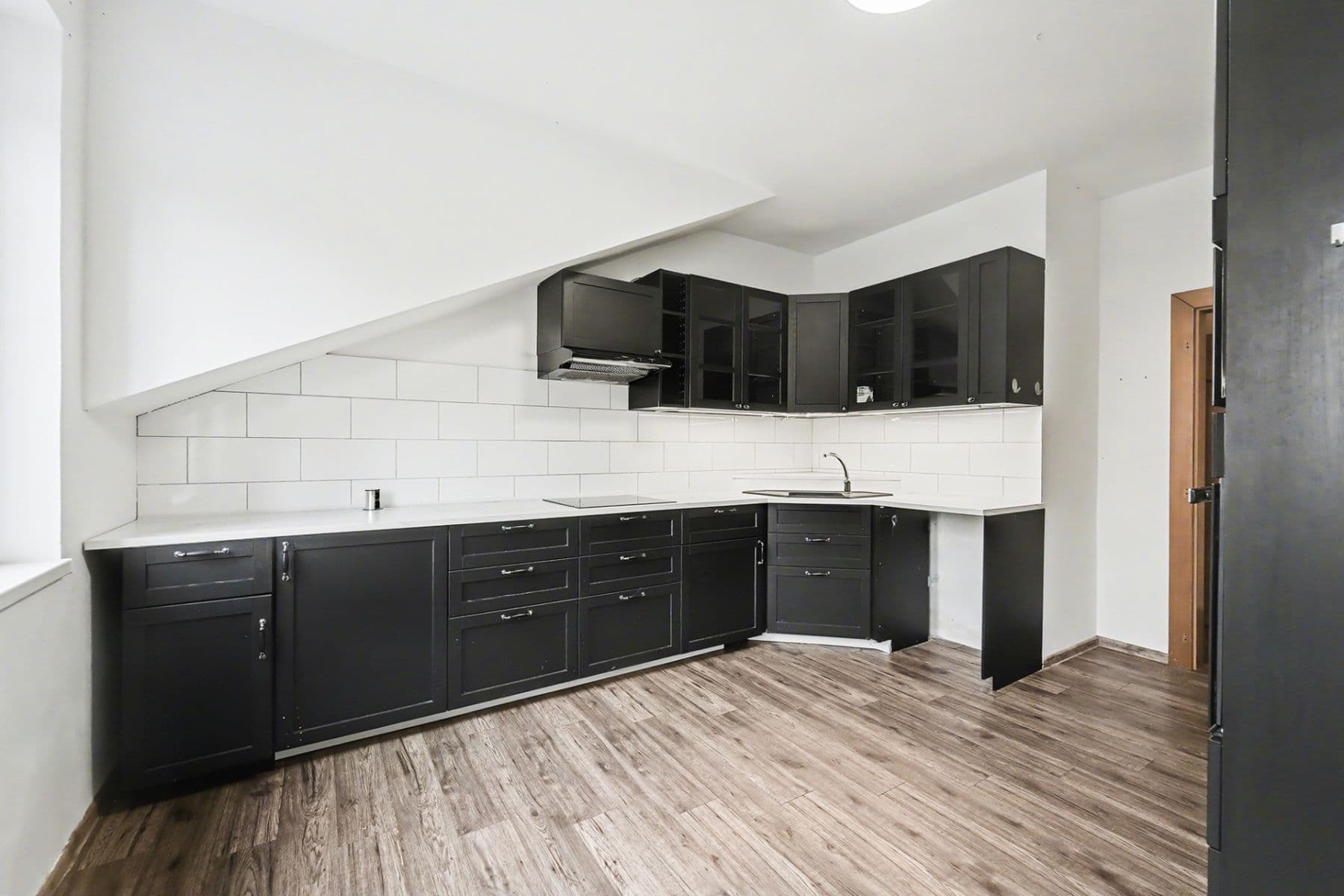 4 bedroom flat to rent, 116 m², Miličín, Středočeský Region 4 bedroom flat to rent, 116 m², Miličín, Středočeský Region