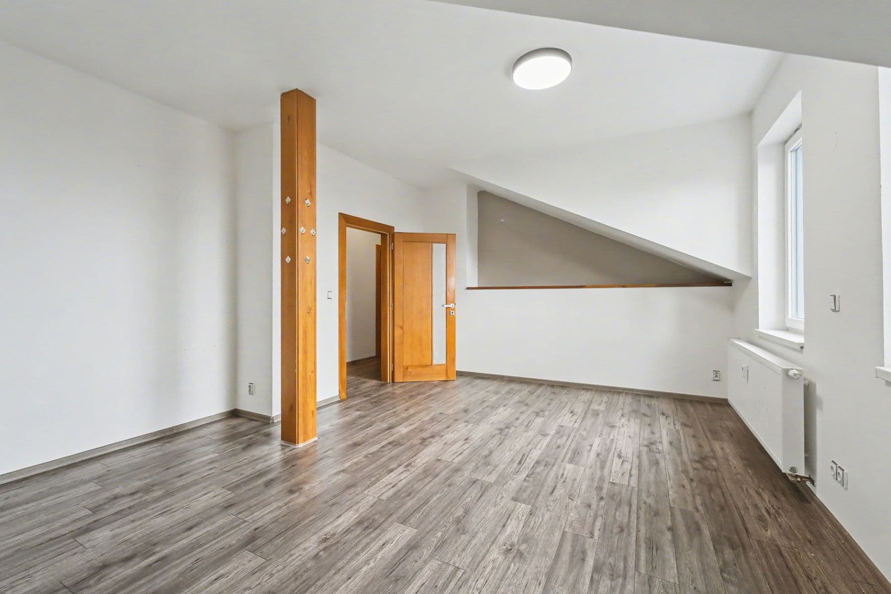 4 bedroom flat to rent, 116 m², Miličín, Středočeský Region 4 bedroom flat to rent, 116 m², Miličín, Středočeský Region