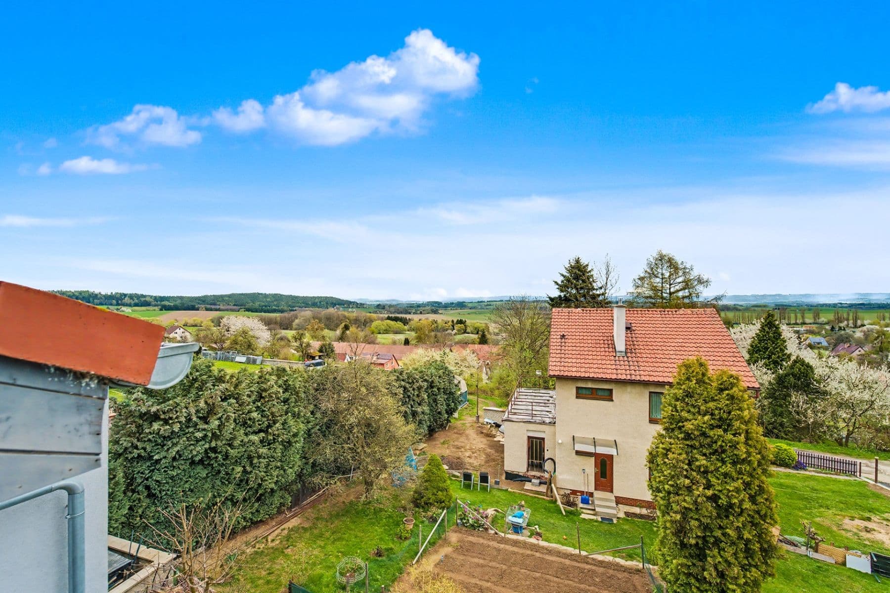 4 bedroom flat to rent, 116 m², Miličín, Středočeský Region 4 bedroom flat to rent, 116 m², Miličín, Středočeský Region