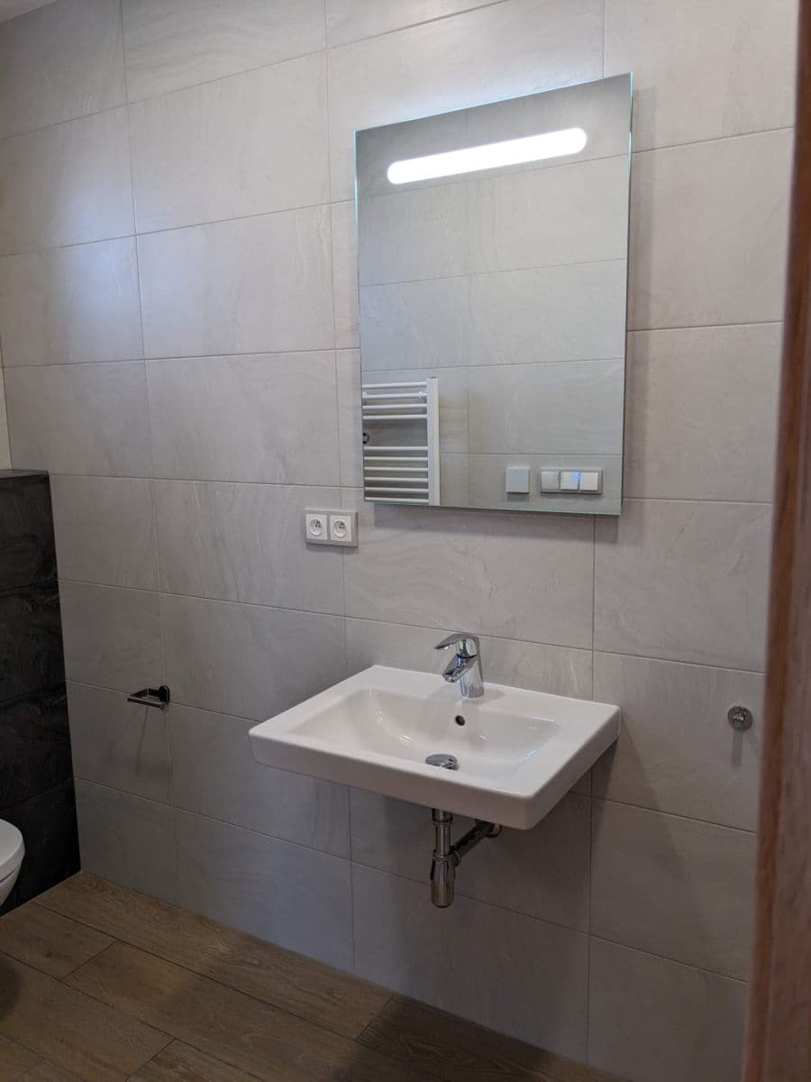 3 bedroom with open-plan kitchen flat to rent, 111 m², K Řeporyjím, Prague, Prague 3 bedroom with open-plan kitchen flat to rent, 111 m², K Řeporyjím, Prague, Prague