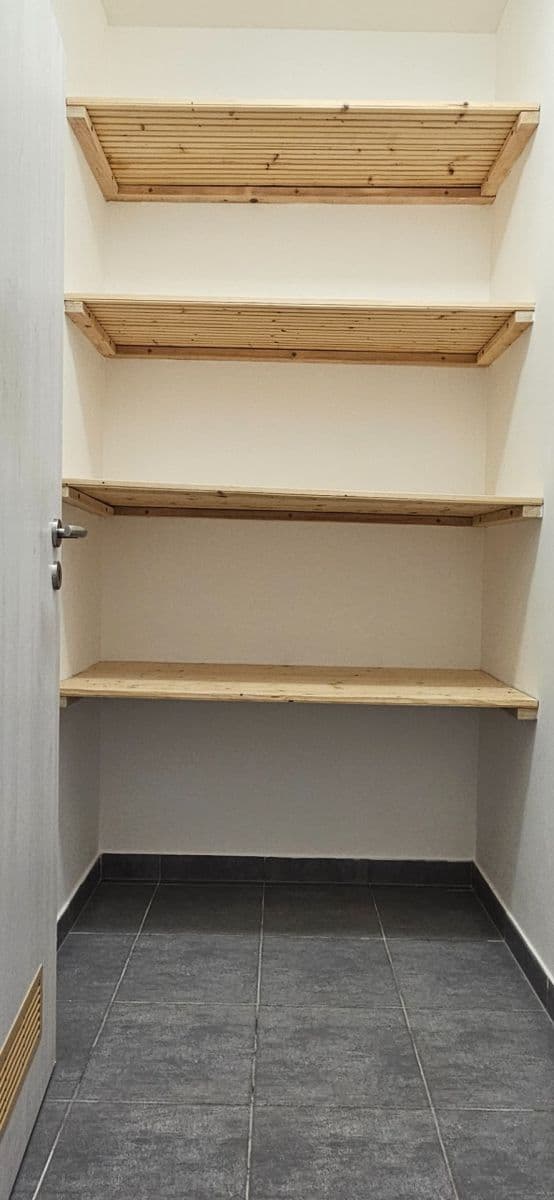 1 bedroom with open-plan kitchen flat to rent, 60 m², Emy Destinové, Jinočany, Středočeský Region 1 bedroom with open-plan kitchen flat to rent, 60 m², Emy Destinové, Jinočany, Středočeský Region