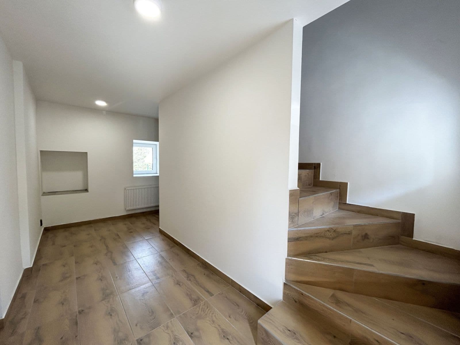 3 bedroom flat to rent, 144 m², Štětí, Ústecký Region 3 bedroom flat to rent, 144 m², Štětí, Ústecký Region