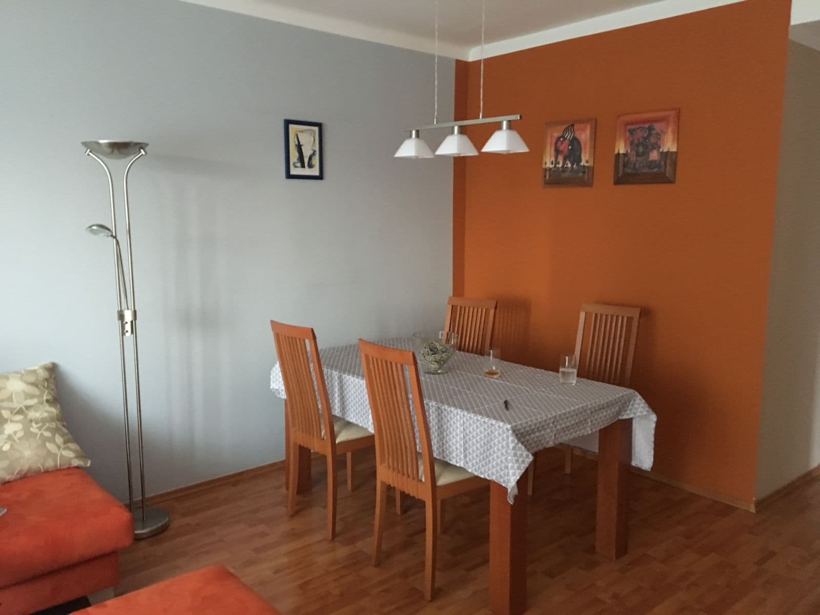 2 bedroom with open-plan kitchen flat to rent, 96 m², Viklefova, Prague, Prague 2 bedroom with open-plan kitchen flat to rent, 96 m², Viklefova, Prague, Prague