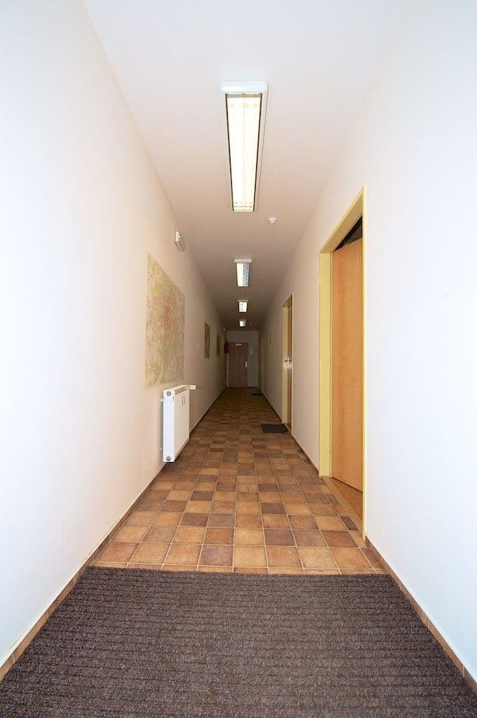 Studio flat to rent, 24 m², Petrohradská, Prague, Prague Studio flat to rent, 24 m², Petrohradská, Prague, Prague