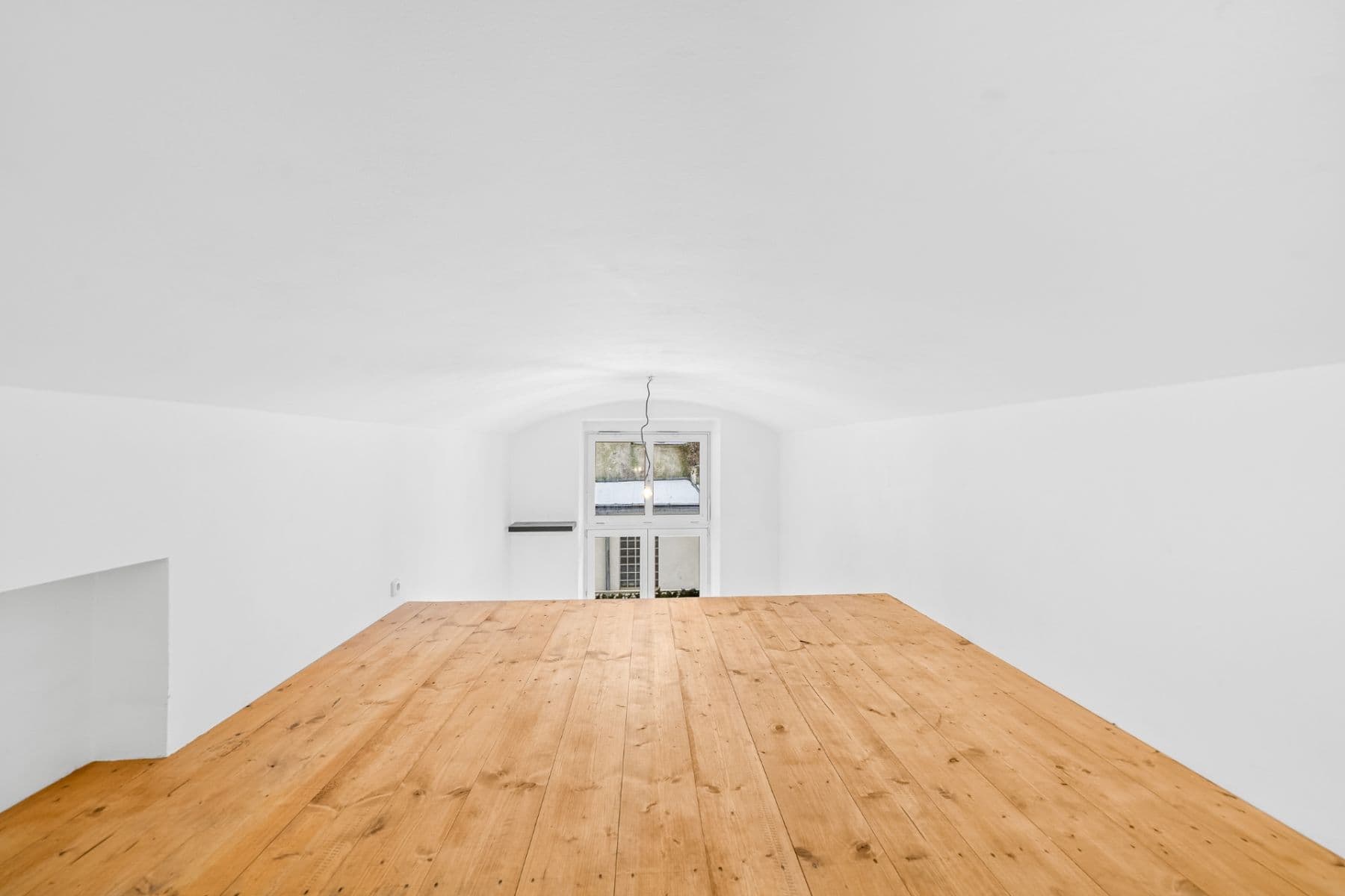 2 bedroom with open-plan kitchen flat to rent, 65 m², Bělehradská, Prague, Prague 2 bedroom with open-plan kitchen flat to rent, 65 m², Bělehradská, Prague, Prague