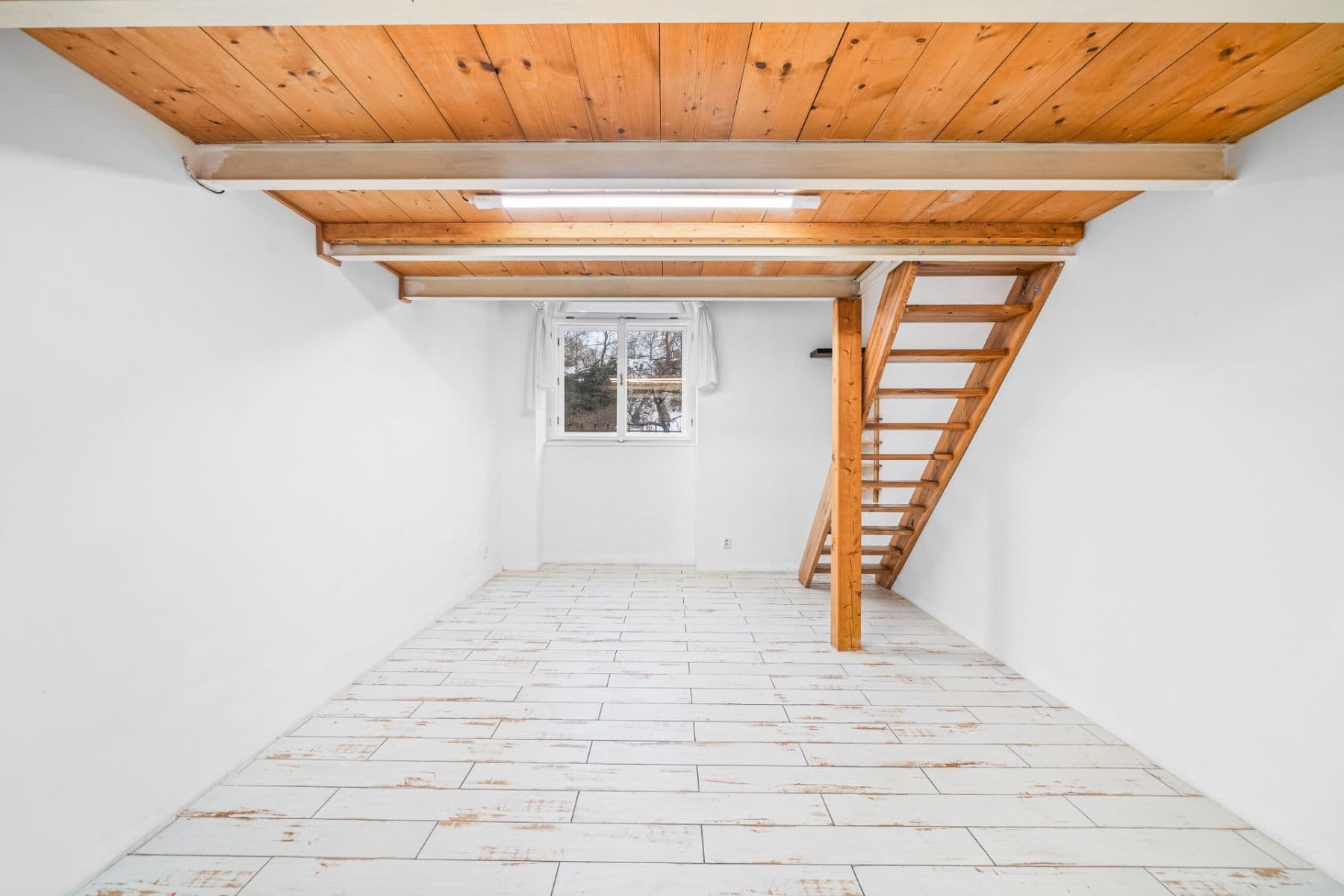 2 bedroom with open-plan kitchen flat to rent, 65 m², Bělehradská, Prague, Prague 2 bedroom with open-plan kitchen flat to rent, 65 m², Bělehradská, Prague, Prague