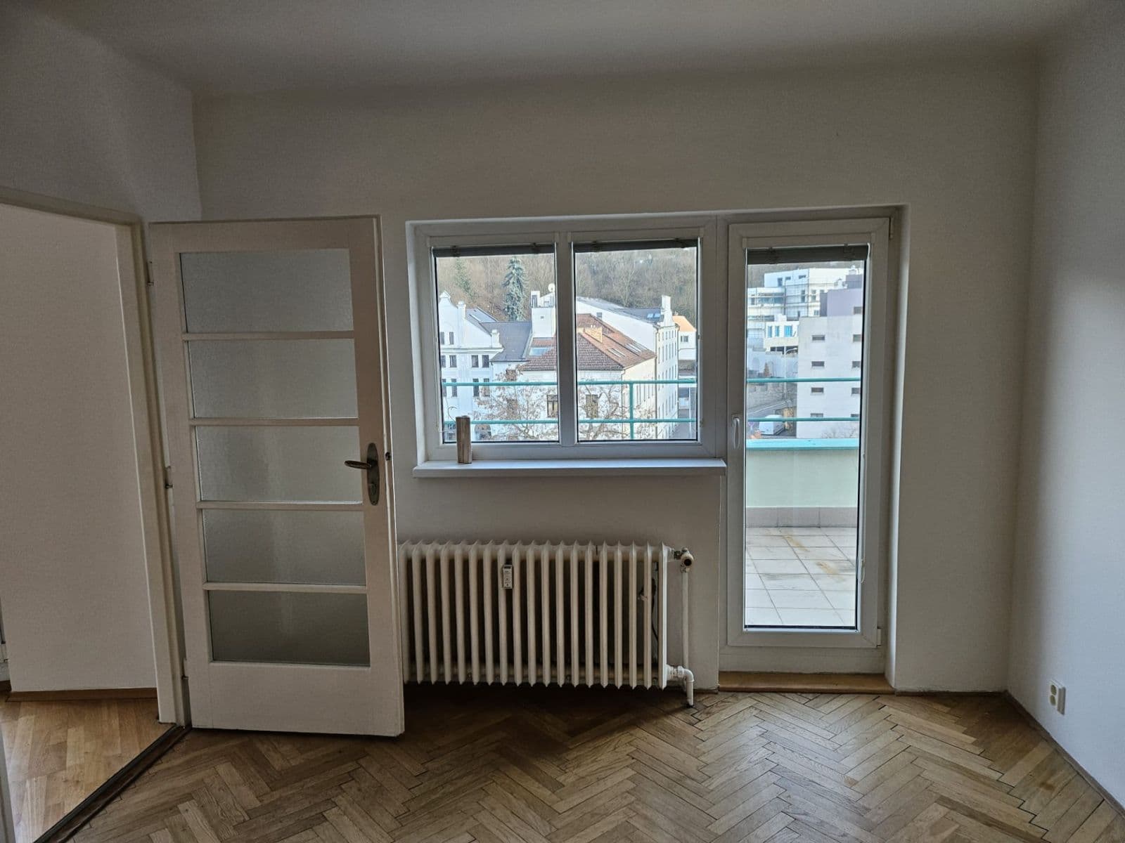 2 bedroom flat to rent, 53 m², Vrchlického, Prague, Prague 2 bedroom flat to rent, 53 m², Vrchlického, Prague, Prague
