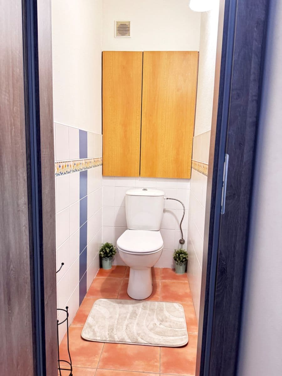 3 bedroom flat to rent, 75 m², Otradovická, Prague, Prague 3 bedroom flat to rent, 75 m², Otradovická, Prague, Prague