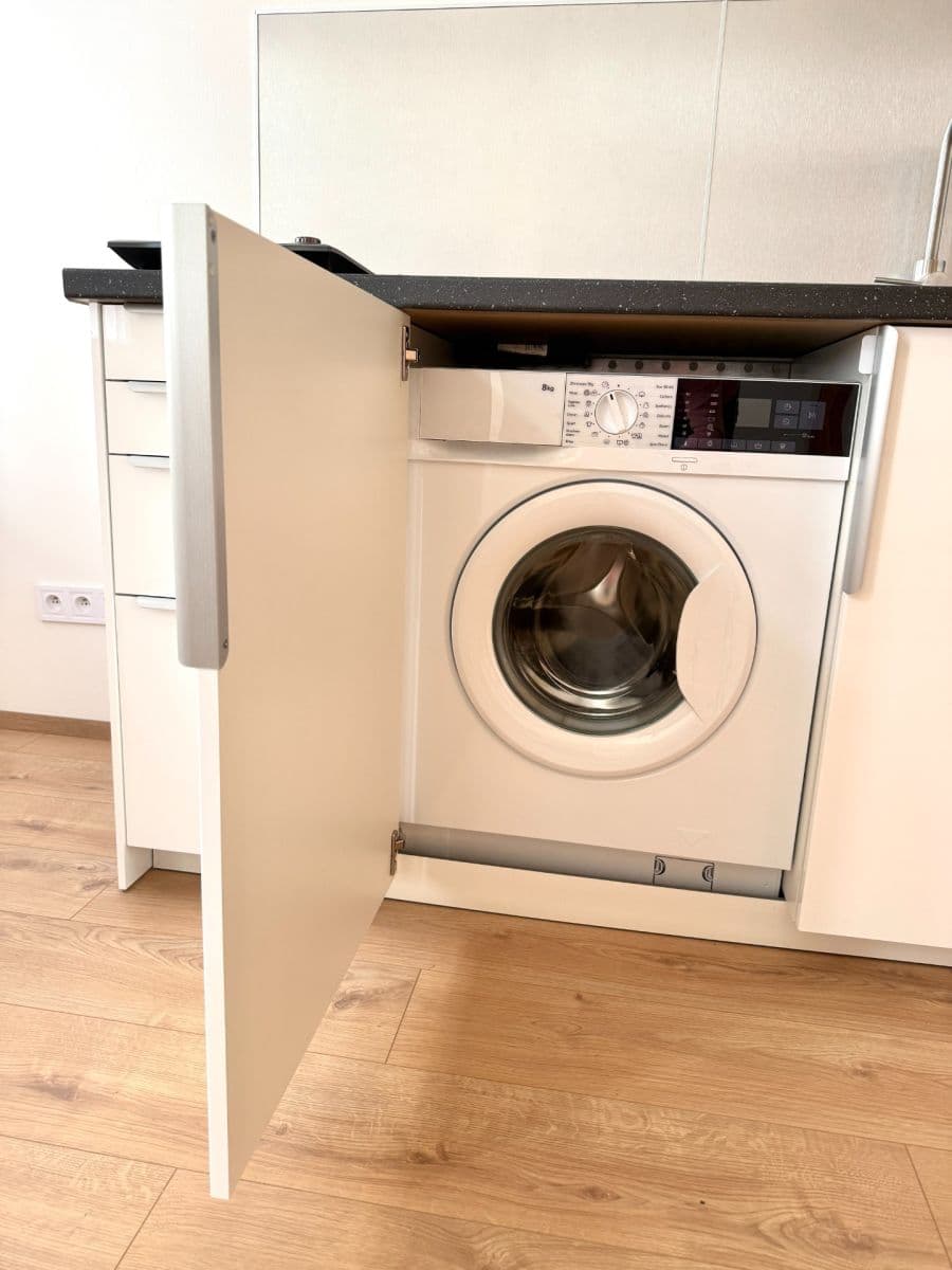 Studio flat to rent, 17 m², Sokolská, Prague, Prague Studio flat to rent, 17 m², Sokolská, Prague, Prague