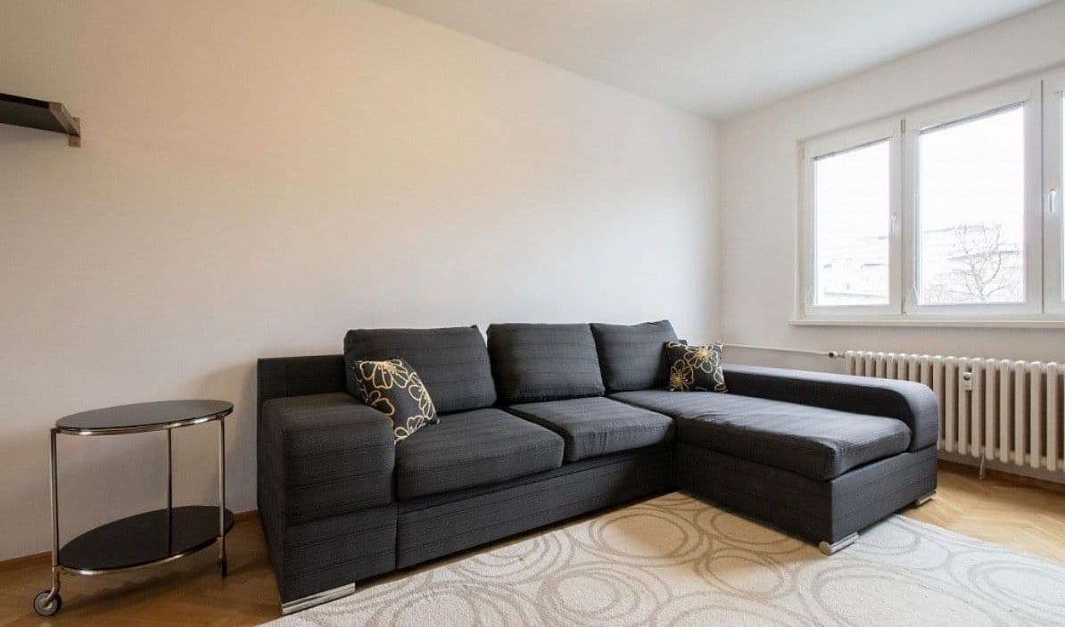 2 bedroom flat to rent, 55 m², Čílova, Prague, Prague 2 bedroom flat to rent, 55 m², Čílova, Prague, Prague