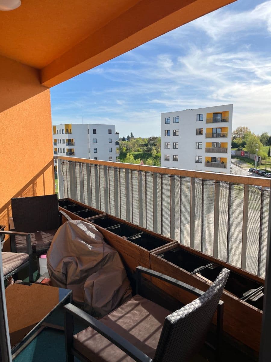 2 bedroom with open-plan kitchen flat to rent, 80 m², Ke Kříži, Prague, Prague 2 bedroom with open-plan kitchen flat to rent, 80 m², Ke Kříži, Prague, Prague