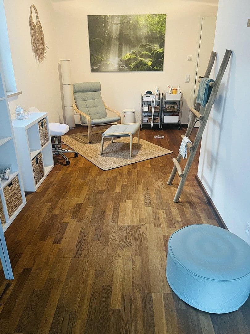 office to rent, 23 m², Wenzenbach, Bavaria office to rent, 23 m², Wenzenbach, Bavaria