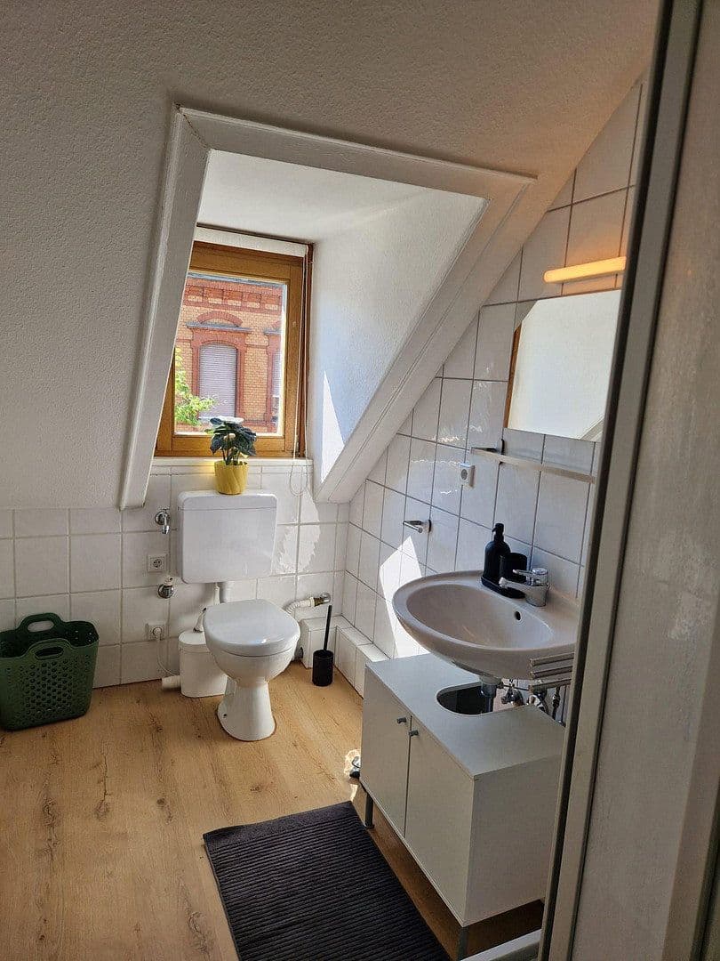 2 bedroom flat to rent, 42 m², Wiesbaden, Hesse 2 bedroom flat to rent, 42 m², Wiesbaden, Hesse