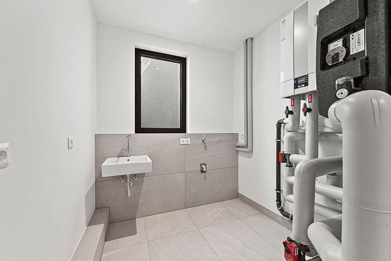 house for sale, 243 m², Sembdnerstraße 8, Germering, Bavaria house for sale, 243 m², Sembdnerstraße 8, Germering, Bavaria