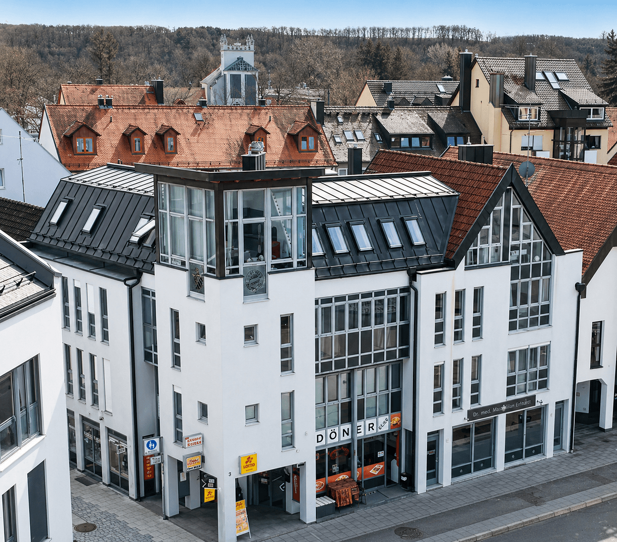 3 bedroom with open-plan kitchen flat to rent, 138 m², Fürstenfeldbruck, Bavaria 3 bedroom with open-plan kitchen flat to rent, 138 m², Fürstenfeldbruck, Bavaria