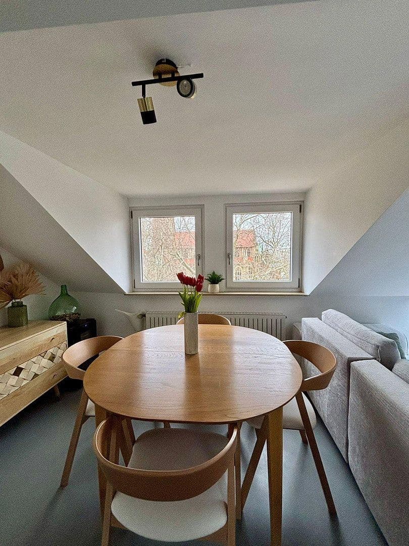 1 bedroom with open-plan kitchen flat to rent, 62 m², Feuerseeplatz 10, Stuttgart, Baden-Württemberg 1 bedroom with open-plan kitchen flat to rent, 62 m², Feuerseeplatz 10, Stuttgart, Baden-Württemberg