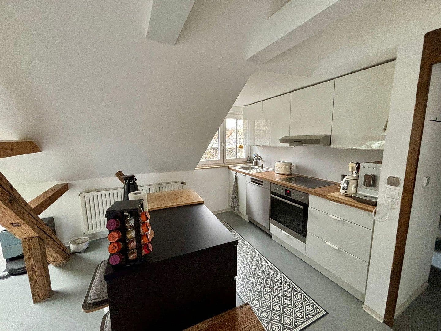 1 bedroom with open-plan kitchen flat to rent, 62 m², Feuerseeplatz 10, Stuttgart, Baden-Württemberg 1 bedroom with open-plan kitchen flat to rent, 62 m², Feuerseeplatz 10, Stuttgart, Baden-Württemberg