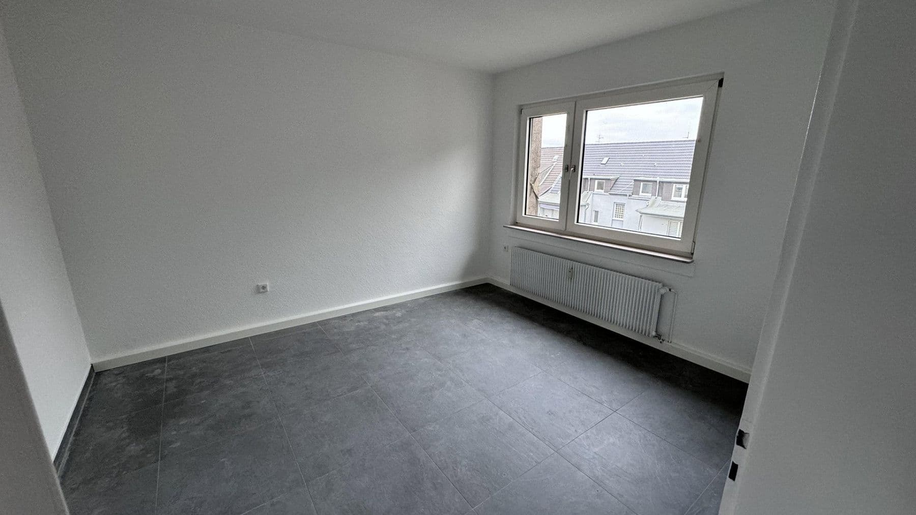 3 bedroom flat to rent, 71 m², Helmholtzstraße 96, Oberhausen, North Rhine-Westphalia 3 bedroom flat to rent, 71 m², Helmholtzstraße 96, Oberhausen, North Rhine-Westphalia