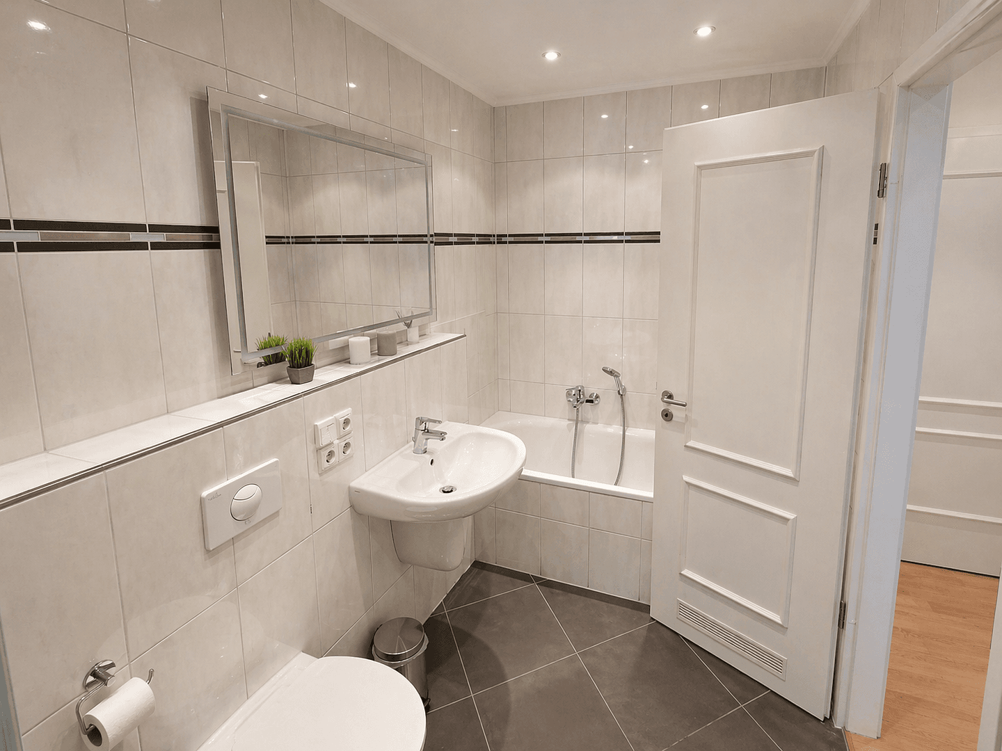 3 bedroom flat for sale, 89 m², Frohnauer Weg 5, Hohen Neuendorf, Brandenburg 3 bedroom flat for sale, 89 m², Frohnauer Weg 5, Hohen Neuendorf, Brandenburg