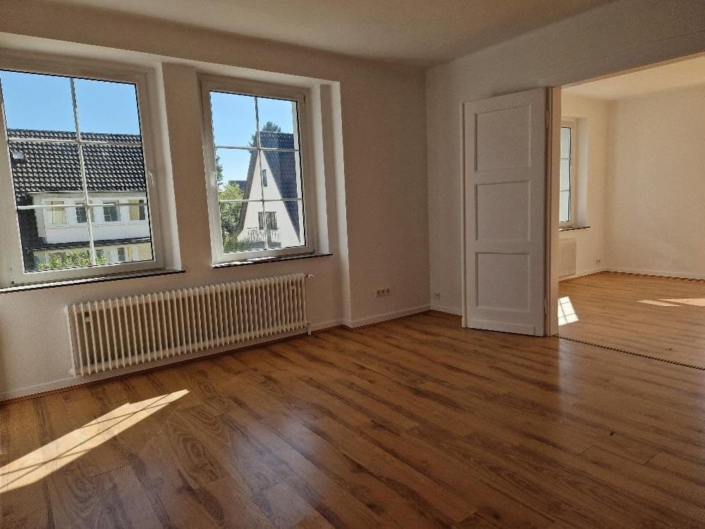 4 bedroom flat to rent, 139 m², Siegburg, North Rhine-Westphalia 4 bedroom flat to rent, 139 m², Siegburg, North Rhine-Westphalia