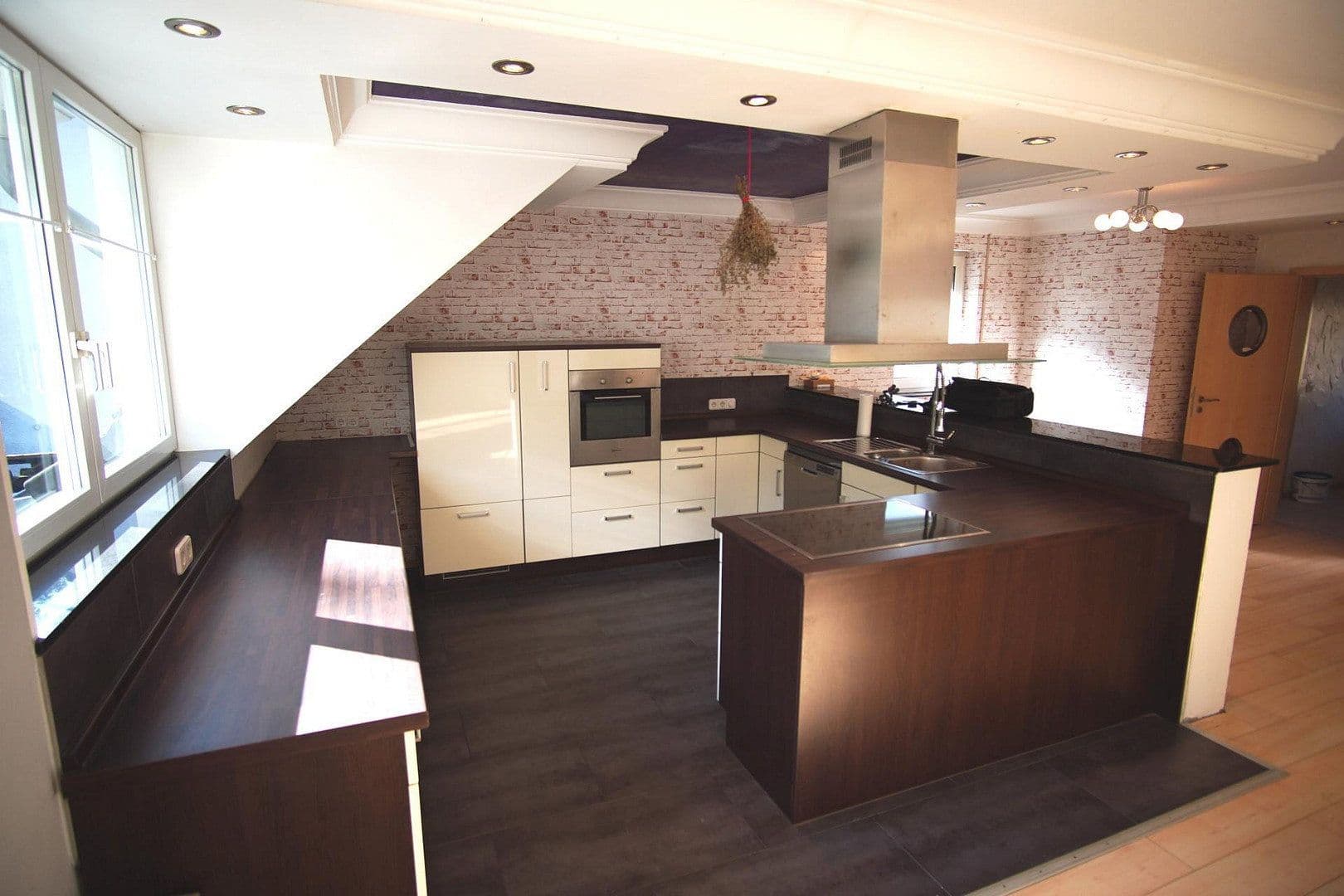 3 bedroom flat to rent, 110 m², Kürten, North Rhine-Westphalia 3 bedroom flat to rent, 110 m², Kürten, North Rhine-Westphalia