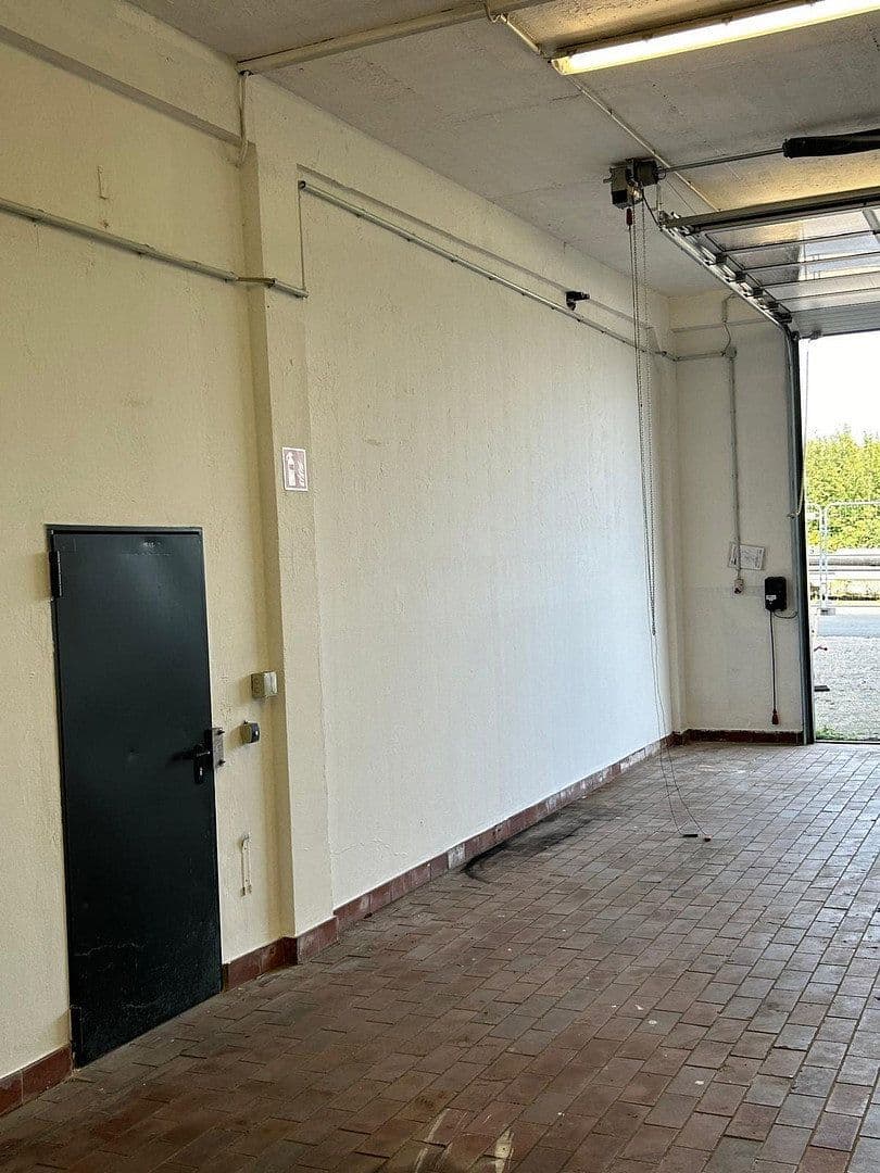 non-residential property to rent, 131 m², Iserlohn, North Rhine-Westphalia non-residential property to rent, 131 m², Iserlohn, North Rhine-Westphalia