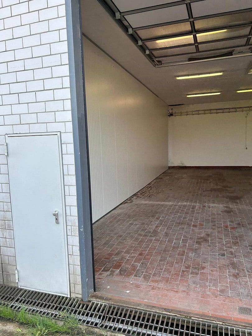 non-residential property to rent, 131 m², Iserlohn, North Rhine-Westphalia non-residential property to rent, 131 m², Iserlohn, North Rhine-Westphalia