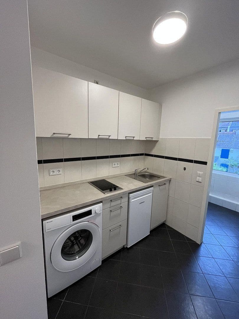 1 bedroom flat to rent, 21 m², Oeserstraße 13, Frankfurt Nied, Hesse 1 bedroom flat to rent, 21 m², Oeserstraße 13, Frankfurt Nied, Hesse