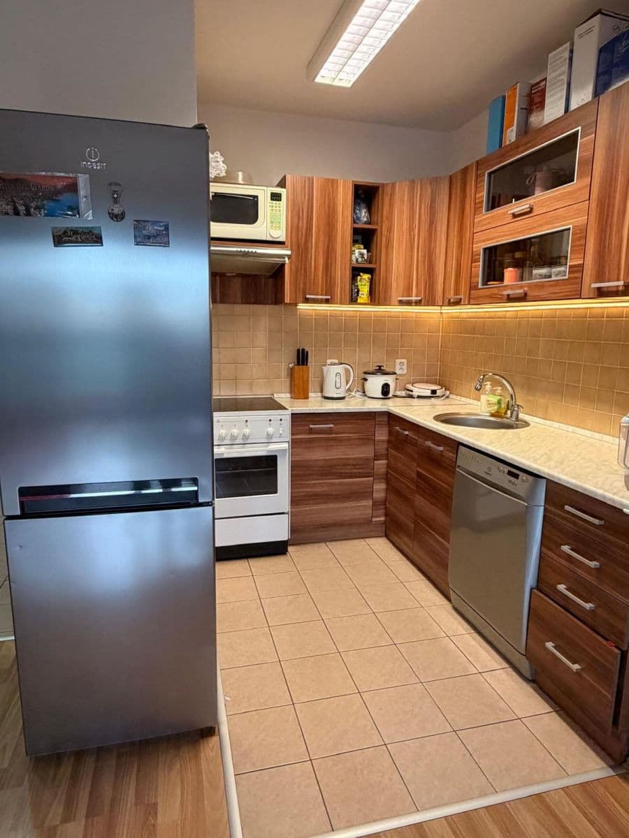 1 bedroom with open-plan kitchen flat to rent, 49 m², Přemyslova, Kralupy nad Vltavou, Středočeský Region 1 bedroom with open-plan kitchen flat to rent, 49 m², Přemyslova, Kralupy nad Vltavou, Středočeský Region