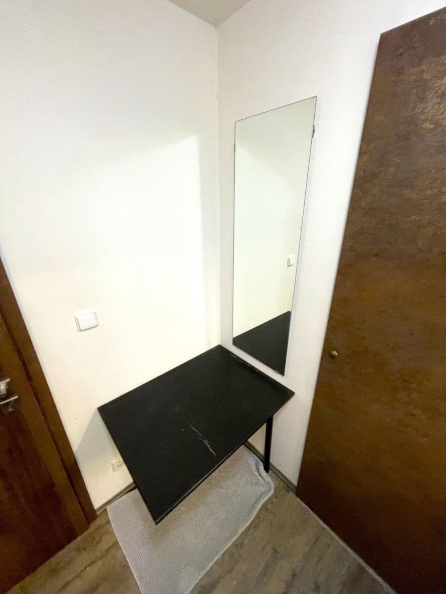 Studio flat to rent, 18 m², Na Cikánce, Prague, Prague Studio flat to rent, 18 m², Na Cikánce, Prague, Prague