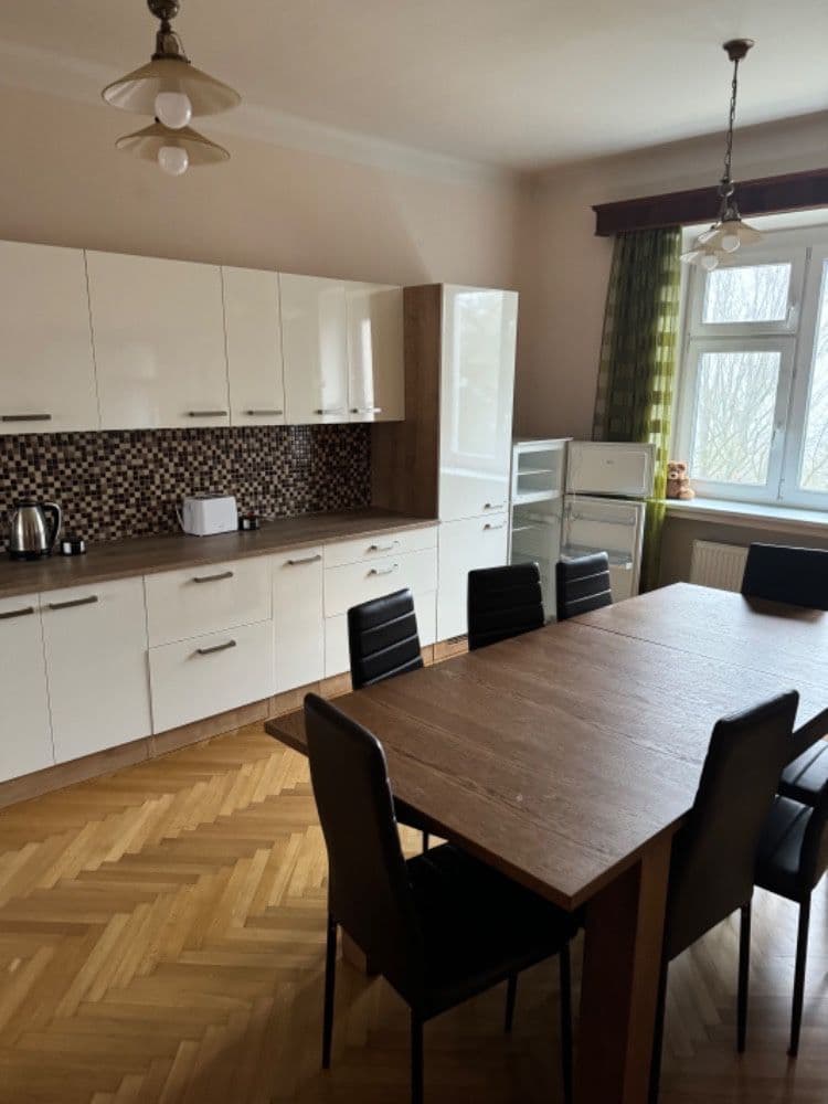 3 bedroom flat to rent, 100 m², Štíhlická, Vyžlovka, Středočeský Region 3 bedroom flat to rent, 100 m², Štíhlická, Vyžlovka, Středočeský Region