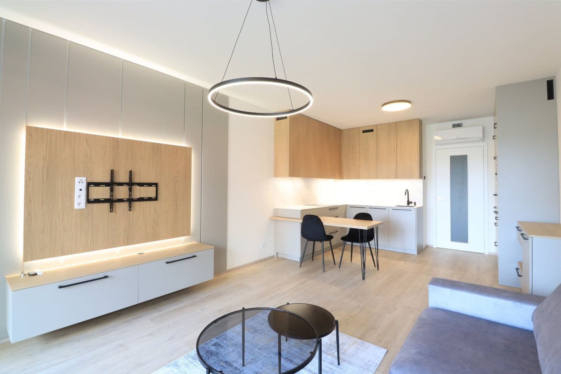 Studio flat to rent, 39 m², Poděbradská, Prague, Prague Studio flat to rent, 39 m², Poděbradská, Prague, Prague