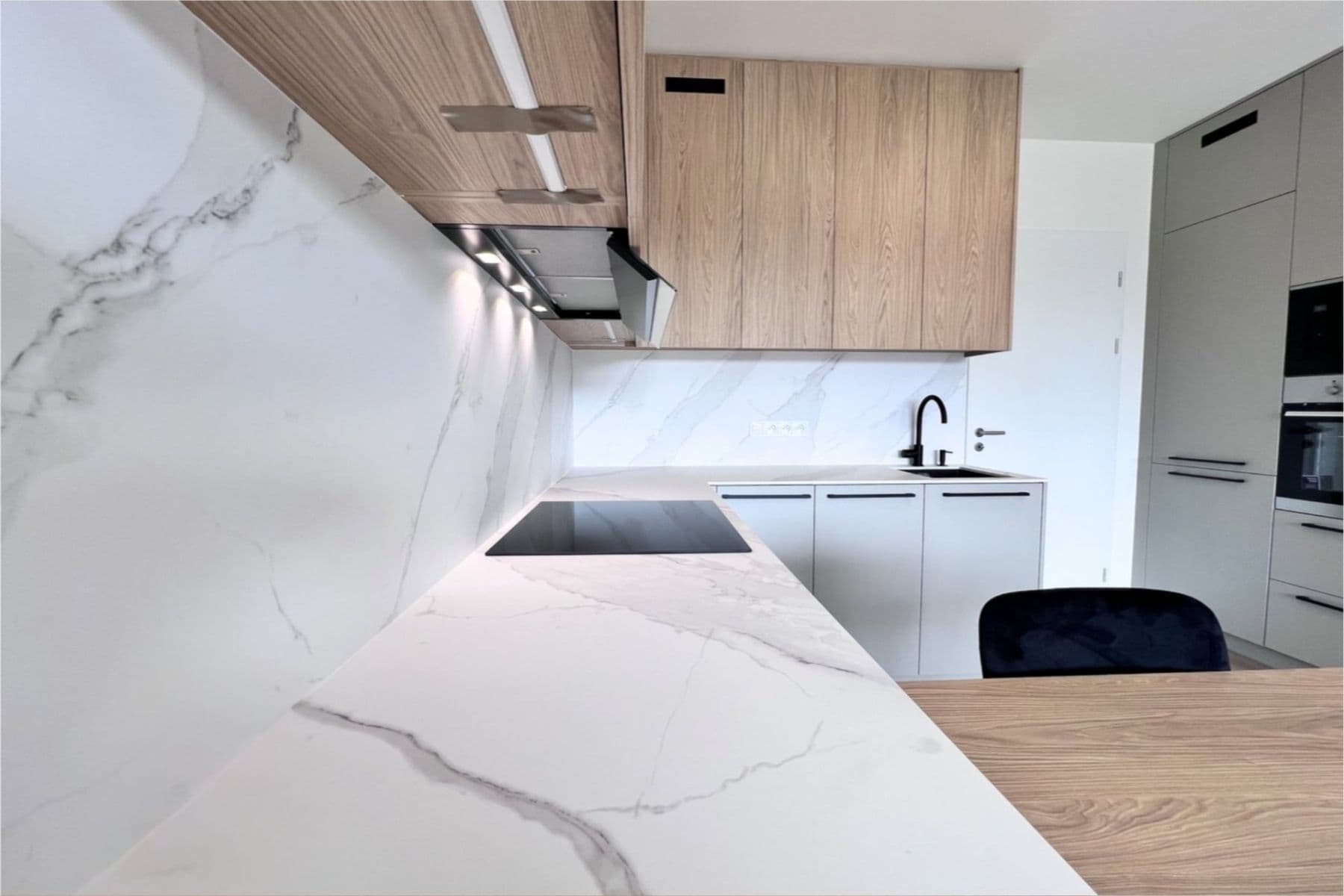 Studio flat to rent, 39 m², Poděbradská, Prague, Prague Studio flat to rent, 39 m², Poděbradská, Prague, Prague