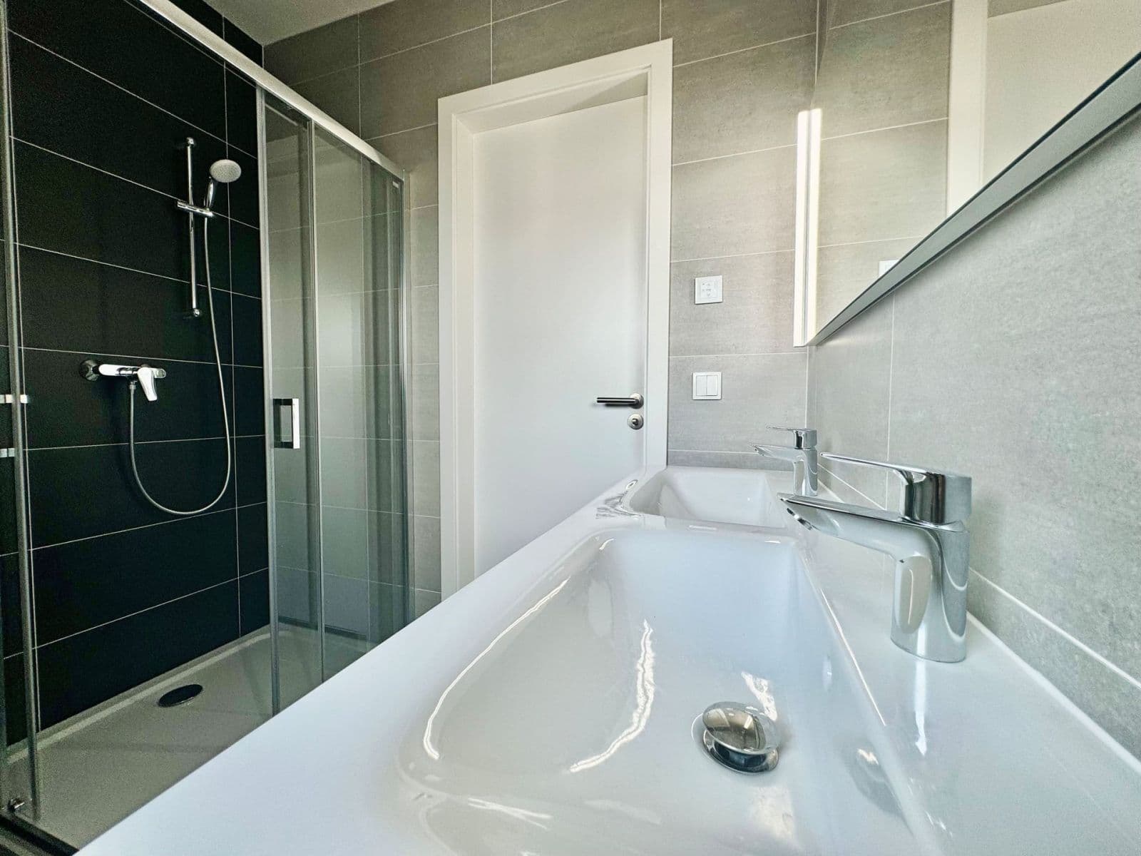 Studio flat to rent, 37 m², V háji, Prague, Prague Studio flat to rent, 37 m², V háji, Prague, Prague