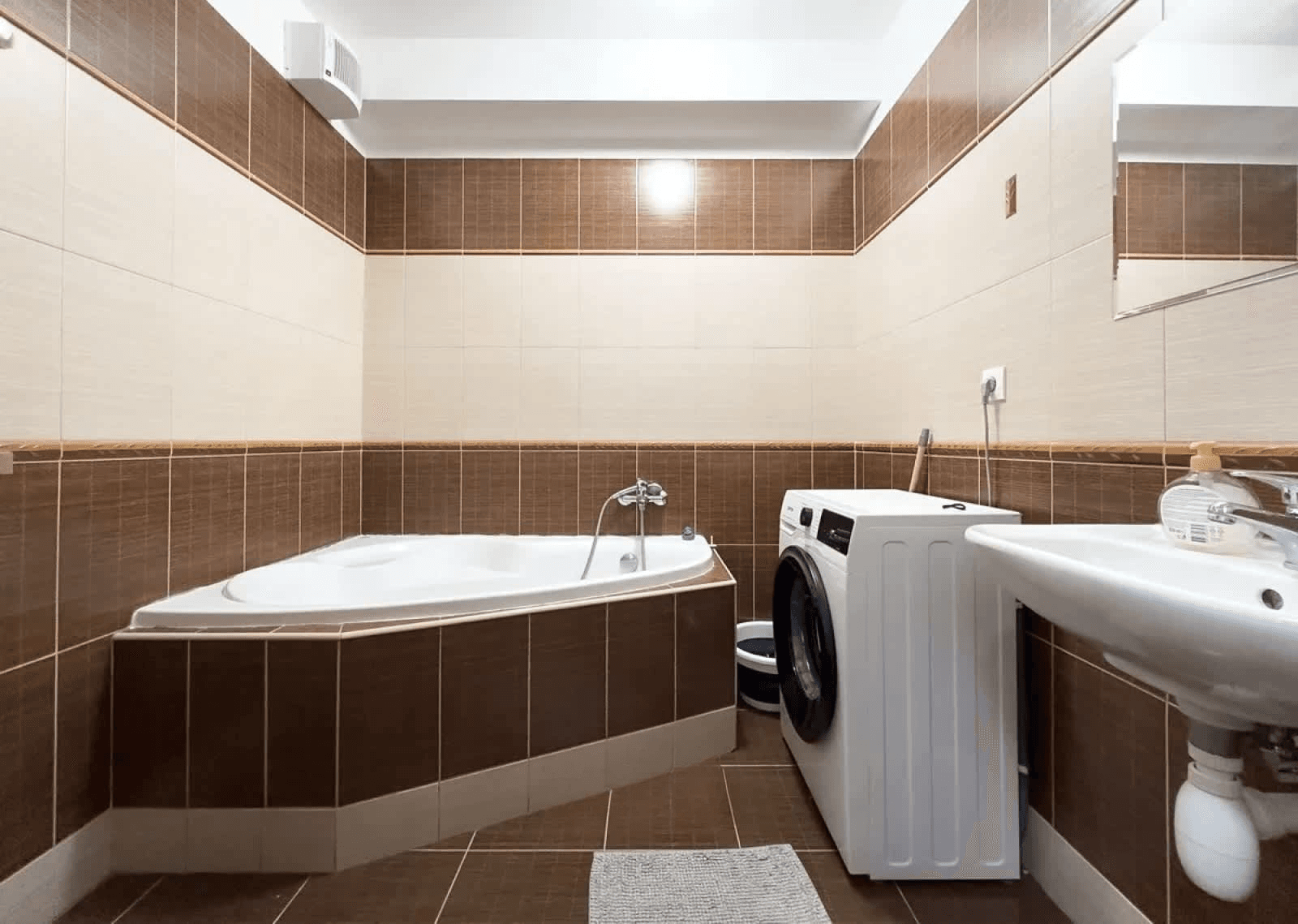 2 bedroom flat for sale, 63 m², Národních hrdinů, Prague, Prague 2 bedroom flat for sale, 63 m², Národních hrdinů, Prague, Prague