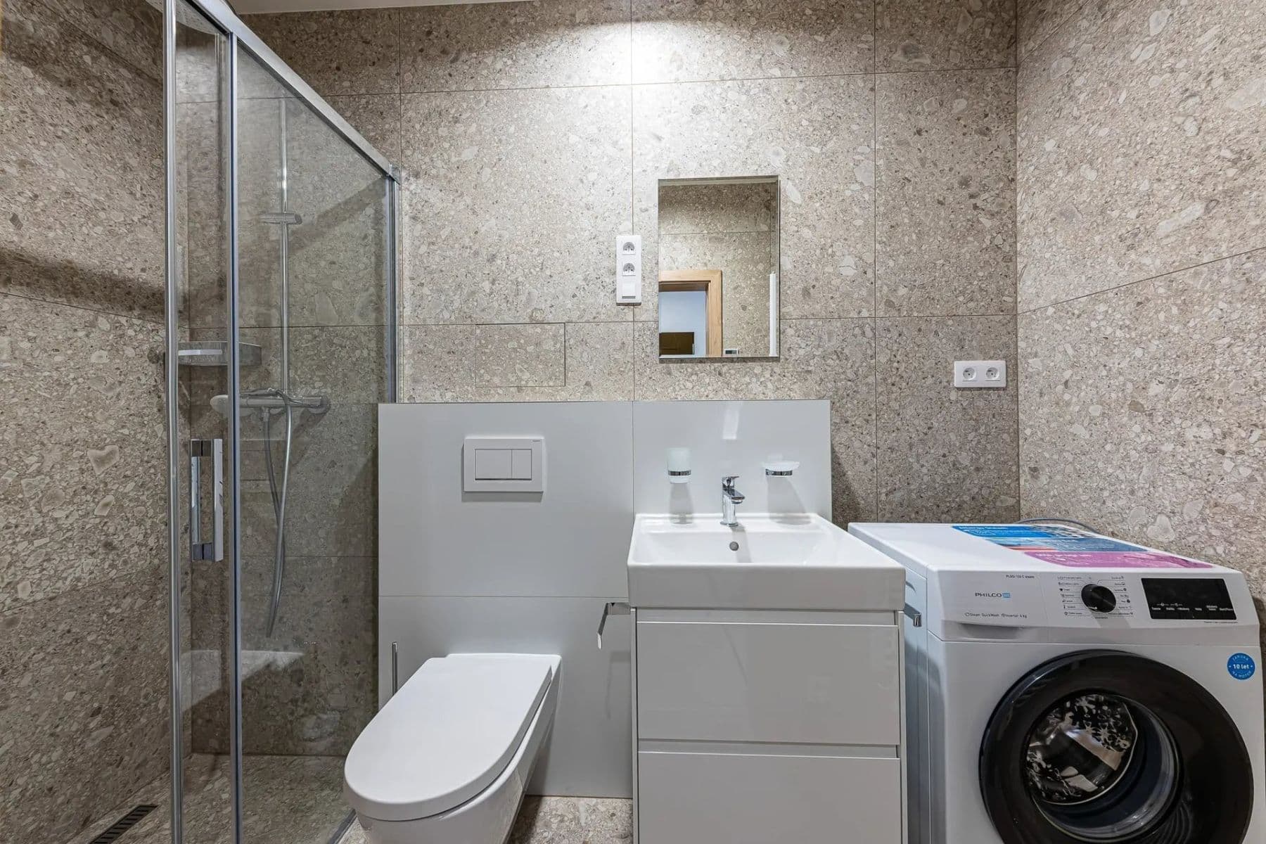 1 bedroom with open-plan kitchen flat to rent, 37 m², Svatoslavova, Prague, Prague 1 bedroom with open-plan kitchen flat to rent, 37 m², Svatoslavova, Prague, Prague